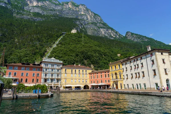 Riva Del Garda Trentino Italia Antigua Ciudad Turística Lago Garda — Foto de Stock
