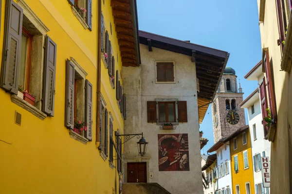 Nago Trento Trentino Alto Adige Itálie Typická Ulice Starého Města — Stock fotografie