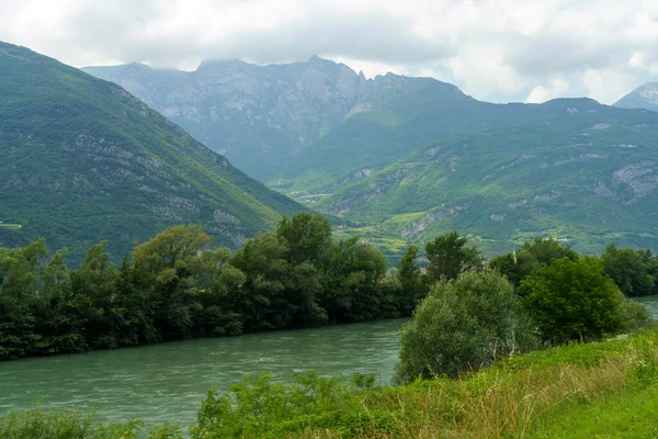 Paseo Bicicleta Por Río Adigio Desde Rovereto Hasta Trento Trentino —  Fotos de Stock
