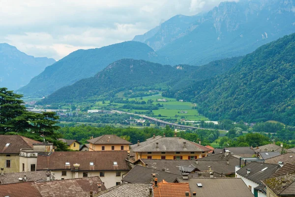 Casas Roncegno Vila Histórica Província Trento Trentino Alto Adige Itália — Fotografia de Stock