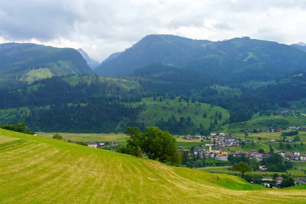 Paisagem Montanhosa Perto Cavalese Vale Fiemme Dolomites Trentino Alto Adige — Fotografia de Stock