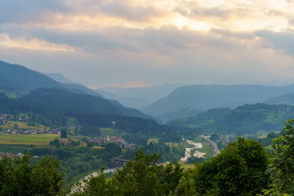 意大利Trentino Alto Adige Dolomites Fiemme山谷Tesero的山区景观 — 图库照片