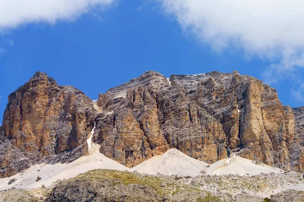 Paisaje Montaña Verano Largo Del Camino Hacia Pordoi Pass Dolomitas — Foto de Stock