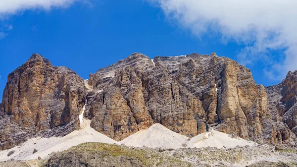 Paisaje Montaña Verano Largo Del Camino Hacia Pordoi Pass Dolomitas — Foto de Stock