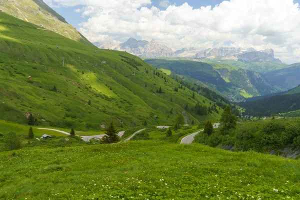 Horská Krajina Létě Podél Silnice Průsmyku Pordoi Dolomity Provincie Belluno — Stock fotografie