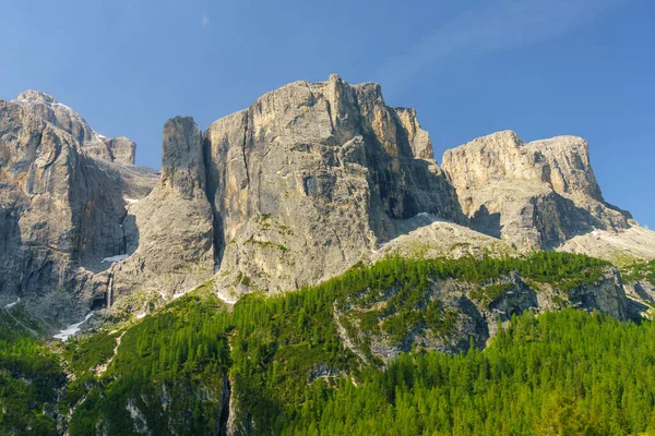 Krajobraz Górski Lecie Wzdłuż Drogi Przełęczy Gardena Dolomity Prowincja Bolzano — Zdjęcie stockowe