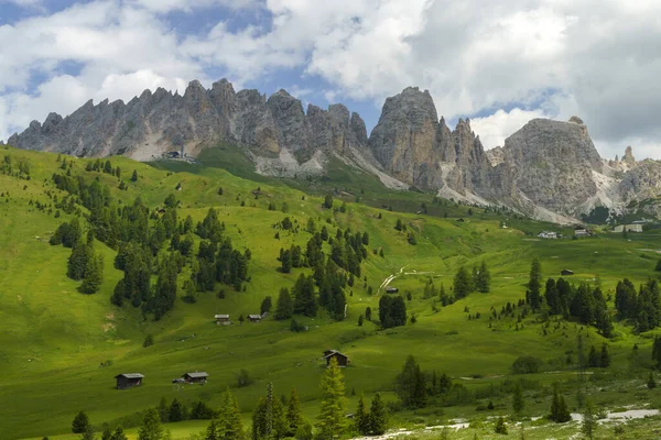 Paisaje Montaña Verano Largo Del Camino Paso Gardena Dolomitas Provincia — Foto de Stock