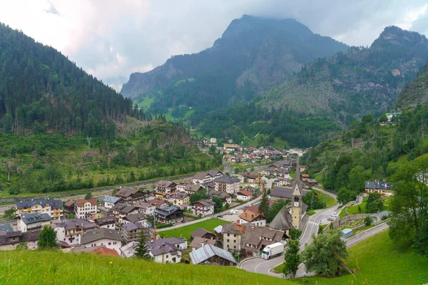 Kilátás Caprile Mentén Colle Santa Lucia Cadore Dolomitok Belluno Tartomány — Stock Fotó