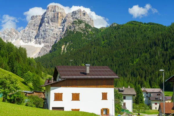 Horská Krajina Létě Podél Silnice Forcelly Staulanza Selva Cadore Dolomity — Stock fotografie