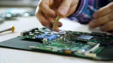 bilgisayar yükseltme anakart teknoloji lehimleme