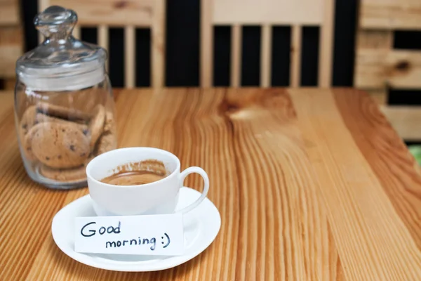 Sarapan kopi kue pagi kejutan perawatan — Stok Foto