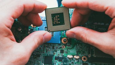 elektronik mühendisliği donanım bakım işlemcisi