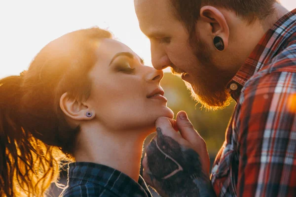 Romantische relatie zachte liefde harmonie paar — Stockfoto