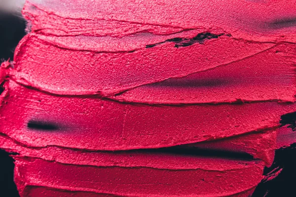 Rouge à lèvres enduit produits cosmétiques décoratifs — Photo