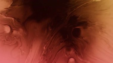 Mürekkep yayıldı. Sıçrama geçişi. Pembe diş minesine siyah boya damlıyor. Renkli sanat patlaması. Su soyut. Odaklanamayan arkaplan..