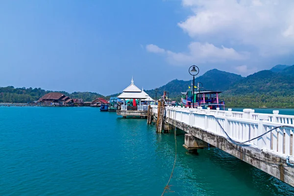 Porto Nella Baia Bangbao Ponte Koh Chang Thailandia — Foto Stock