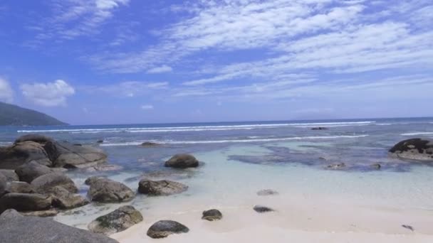 Panorama Över Indiska Oceanen Och Beau Vallon Beach — Stockvideo