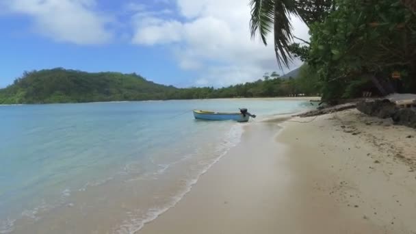 Boot Het Strand Mahe Island Seychellen — Stockvideo