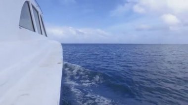 Görüntülemek ve Hint Okyanusu ve tekne, Seyşeller 1 gökyüzünden