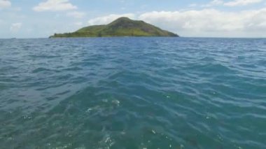 Görünümü balık tekneden Adası Mahe, Seyşel Adaları Hint Okyanusu'nda bir ada ve