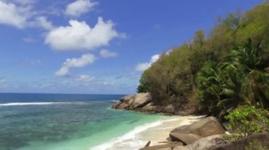 Görünüm Ile satıhtan, Seyşeller 2 Hint Okyanusu'nda bir tropikal adada Beach