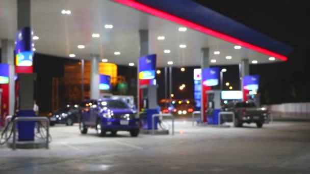 Atmoszféra Világítás Elmosódott Benzinkútnál Éjszaka — Stock videók