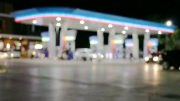 Iluminación Atmósfera Difumina Gasolinera Por Noche — Vídeos de Stock