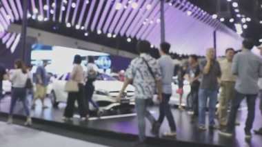 Motor Fuarı 'nda atmosfer bulanıklaştı 