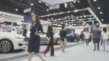 Motor Fuarı 'nda atmosfer bulanıklaştı 