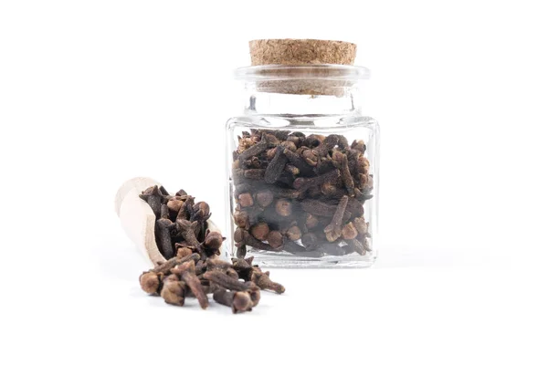 Cloves Wooden Scoop Jar Isolated White Background Closeup — Stock Photo, Image