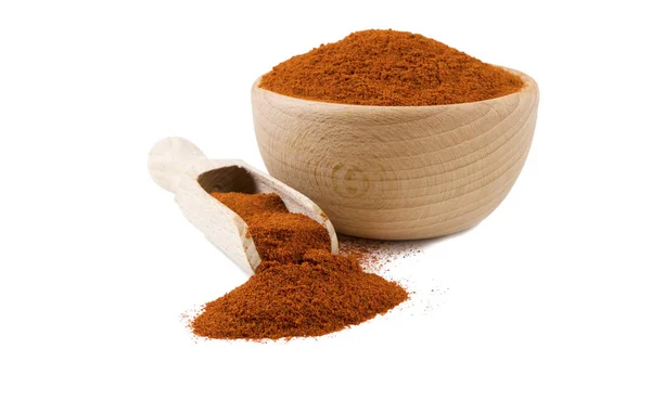 Paprika Giling Atau Tanah Atau Paprika Merah Dalam Mangkuk Kayu — Stok Foto