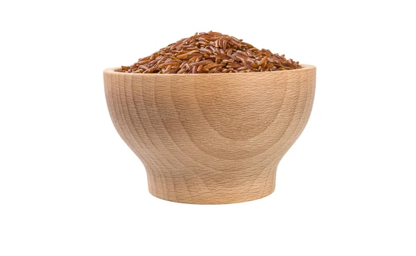 Красный Рис Деревянной Чаше Изолированы Белом Фоне Питание Пищевой Ингредиент — стоковое фото