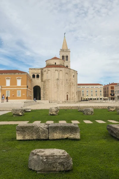 Donatus Kyrkan Och Klocktornet Zadar Katedralen Känd Landmärke Kroatien Adriatiska — Stockfoto