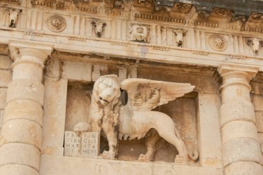 Kara Kapısı - daha sonra Venedikli mimar Michele Sanmicheli tarafından 1543 yılında inşa edilen şehrin ana girişi, Zadar, Hırvatistan