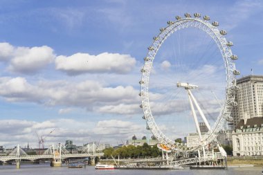 Londra Büyük Britanya, 12 Ekim 2017, görüntü ünlü göz dönme dolap, güzel ayrıntılar ve mimarlık İngiltere'de