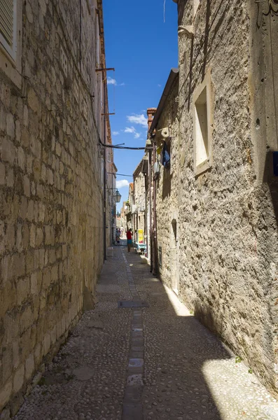 Sibenik Hırvatistan, 10 Eylül 2017, şehir, güzel sokak ve bina şehir güzel sonbahar günü