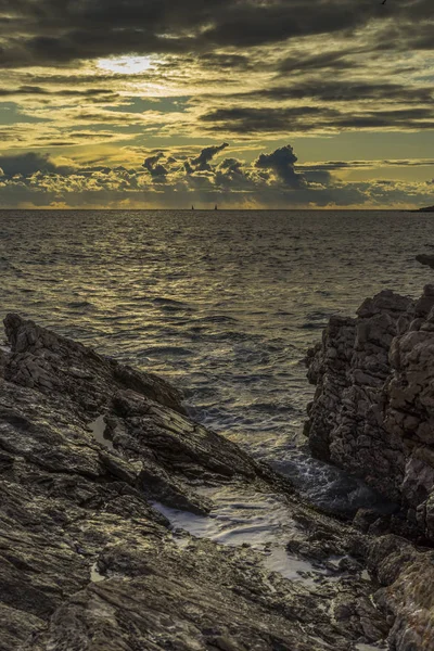 Adriyatik Denizi Hırvatistan, Europe, güzel gün batımı.