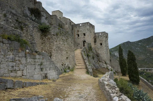 Fortaleza Klis Las Afueras Ciudad Split Dalmacia Croacia Hermosas Ruinas — Foto de Stock