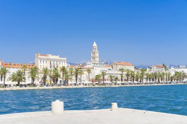 Split, Hırvatistan, 21 Mayıs 2018, güzel güneşli bir günde eski şehir, Nice açık havada popüler turistik kentin. 