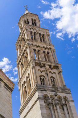 Split, Hırvatistan - 22 Temmuz 2017, Çan Kulesi Saint Dominus Katedrali