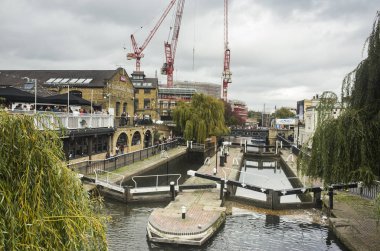 Geleneksel mimariile Londra şehir manzarası 
