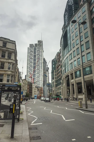 Camden Town Londra Büyük Britanya, 13 Ekim 2017, insanlar ve sokak, güzel açık havada resim şehir trafik