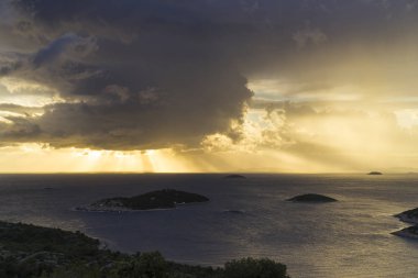 Adriyatik Denizi Hırvatistan, Europe, güzel gün batımı.