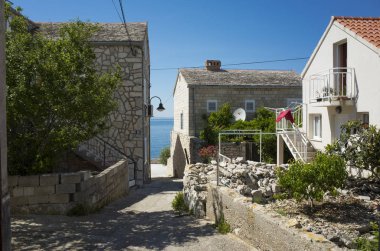 Sibenik Hırvatistan, 10 Eylül 2017, evler ve binalar eski şehrin güzel sonbahar günü kentin ayrıntıları