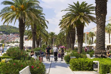Split, Hırvatistan, 17 Ağustos 2018, güzel güneşli bir günde eski şehir, Nice açık havada Dalmaçya popüler turistik kentin.