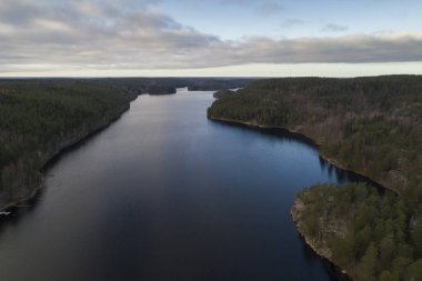 Peyzaj göl ve Adaları'nda gündüz ile havadan görünümü