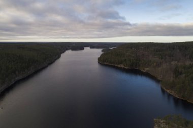 Peyzaj göl ve Adaları'nda gündüz ile havadan görünümü