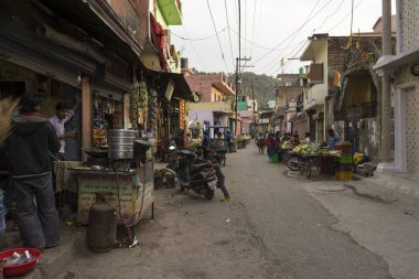 farklı mal ve ürünlerile pazar görünümü