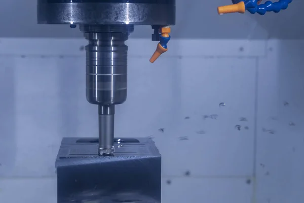 Cnc Werkzeugmaschine Schneidet Rohmaterial Fabrik — Stockfoto