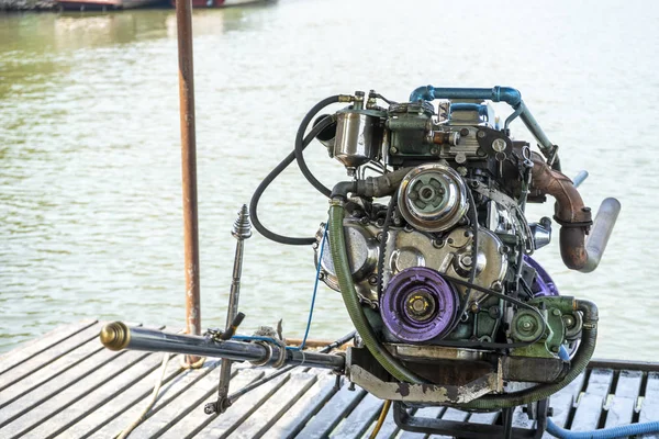 Boat engine motor marine mechanic white power engines